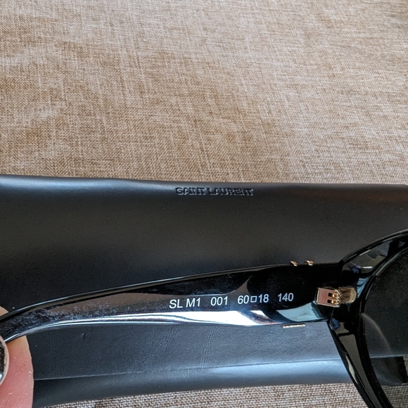 New Authentic Yves Saint Laurent women's sunglasses - Picture 8 of 16